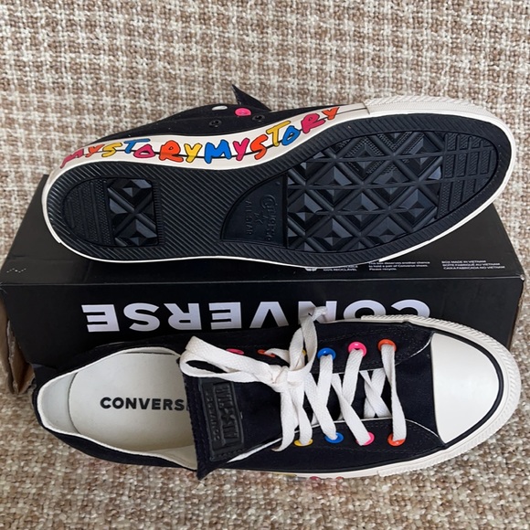 Converse Ctas OX Black/Hyper Pink/Egret MEN`S - Picture 4 of 16